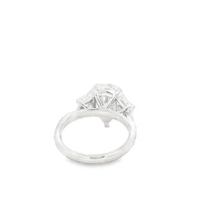 LAB GROWN PEAR & TRAPEZOID DIAMONDS 4.32ctw THREE STONE RING