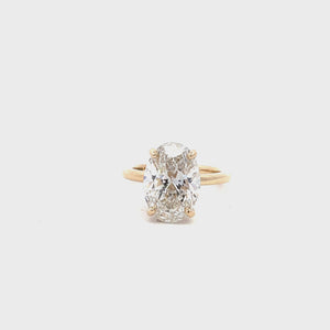 LAB GROWN OVAL & ROUND DIAMONDS 5.36ctw SOLITAIRE RING