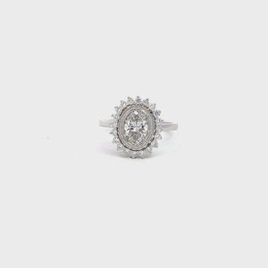 LAB GROWN OVAL & ROUND DIAMONDS 1.36ctw BEZEL VINTAGE HALO RING